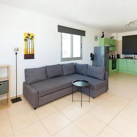 Sea View Apt*spacious Balcony*200m To The